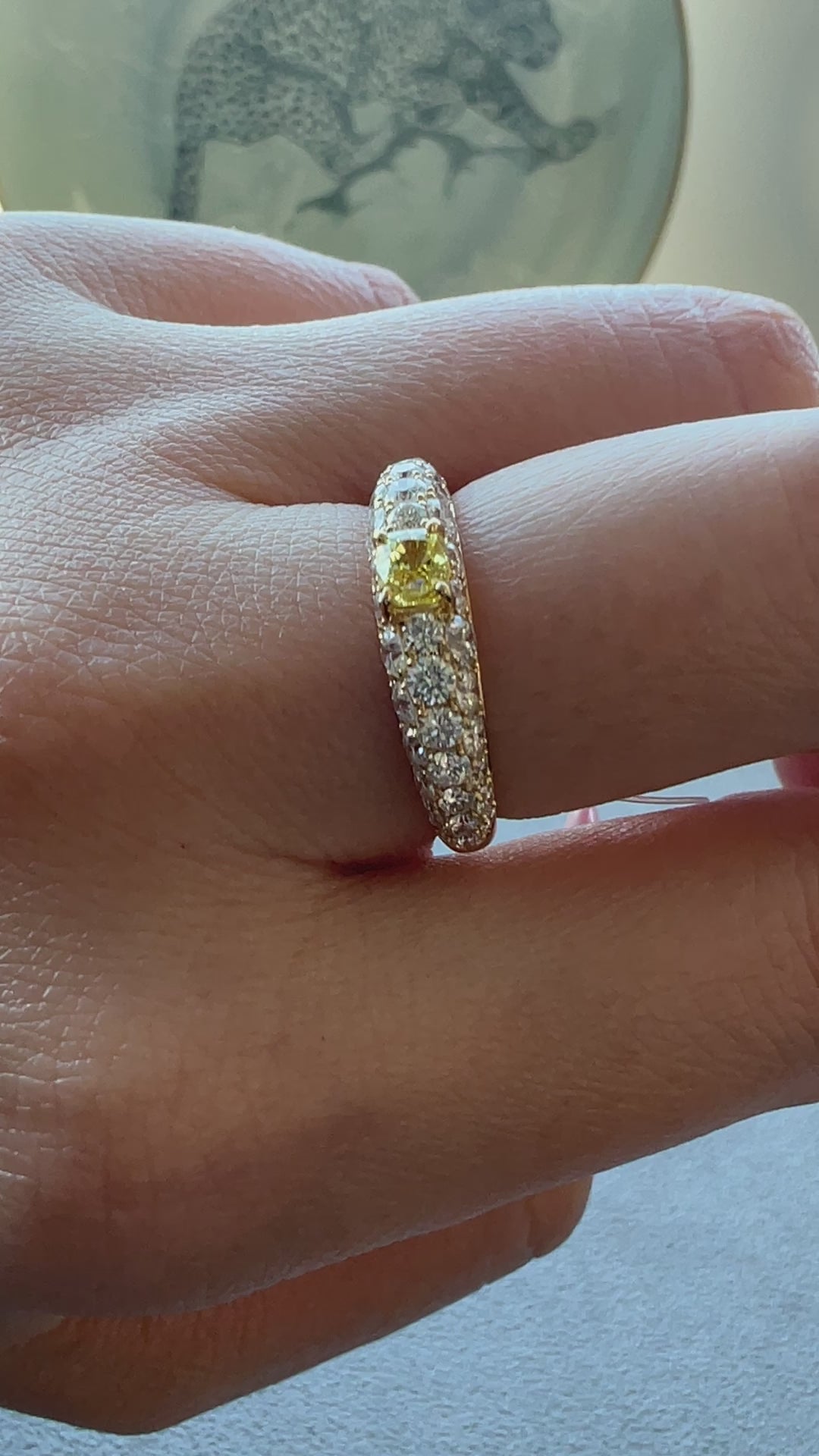 ［一点物/ベル］リング ダイヤ 中石0.2前後 SQ K18YG 〜超キレイ Fancy intence yellow VVS2 AGTかなり使いやすい✨