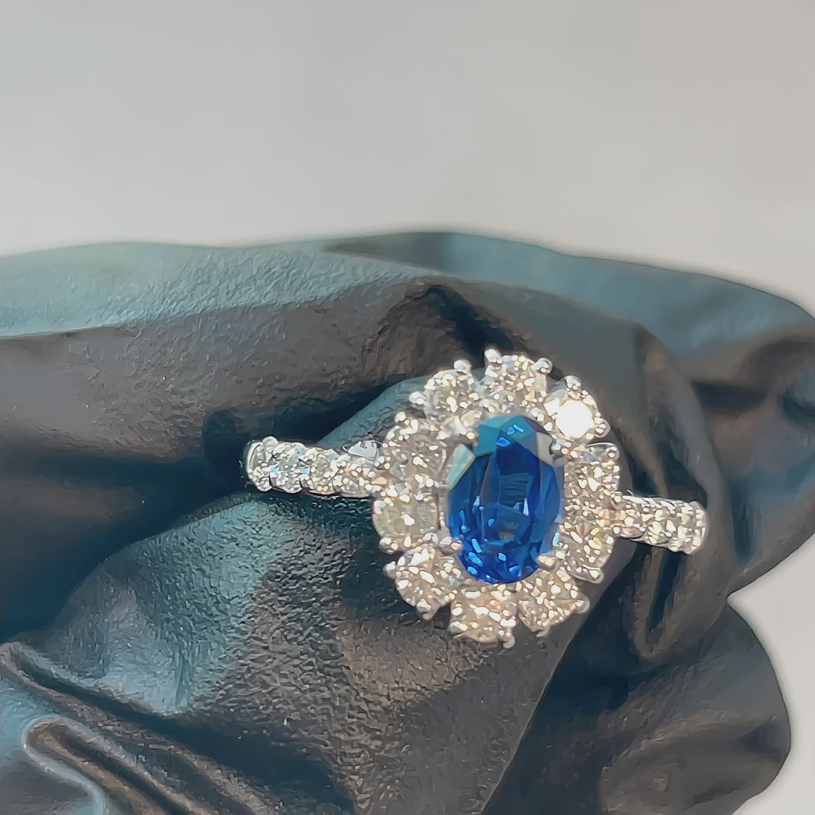 113［一点物/芍薬の夏休み］リング ロイヤルブルーサファイア 1ct OV PT