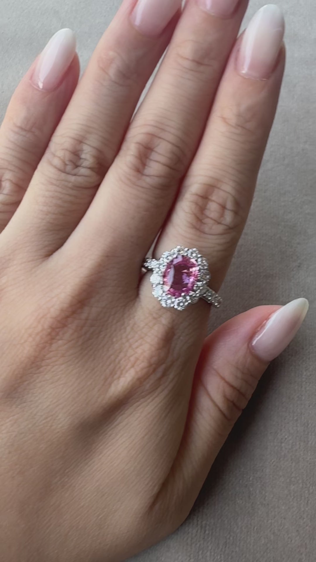 ［一点物］キャサリン妃巻き リング ピンクサファイア 2.5ct OV  PT