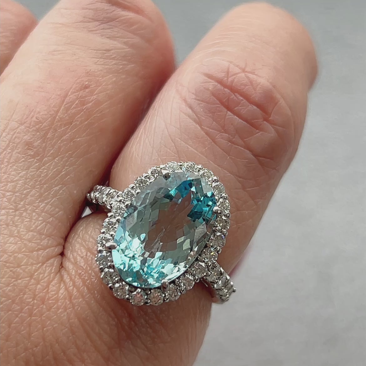 ［カリソン］リング アクアマリン 4ct前後 OV