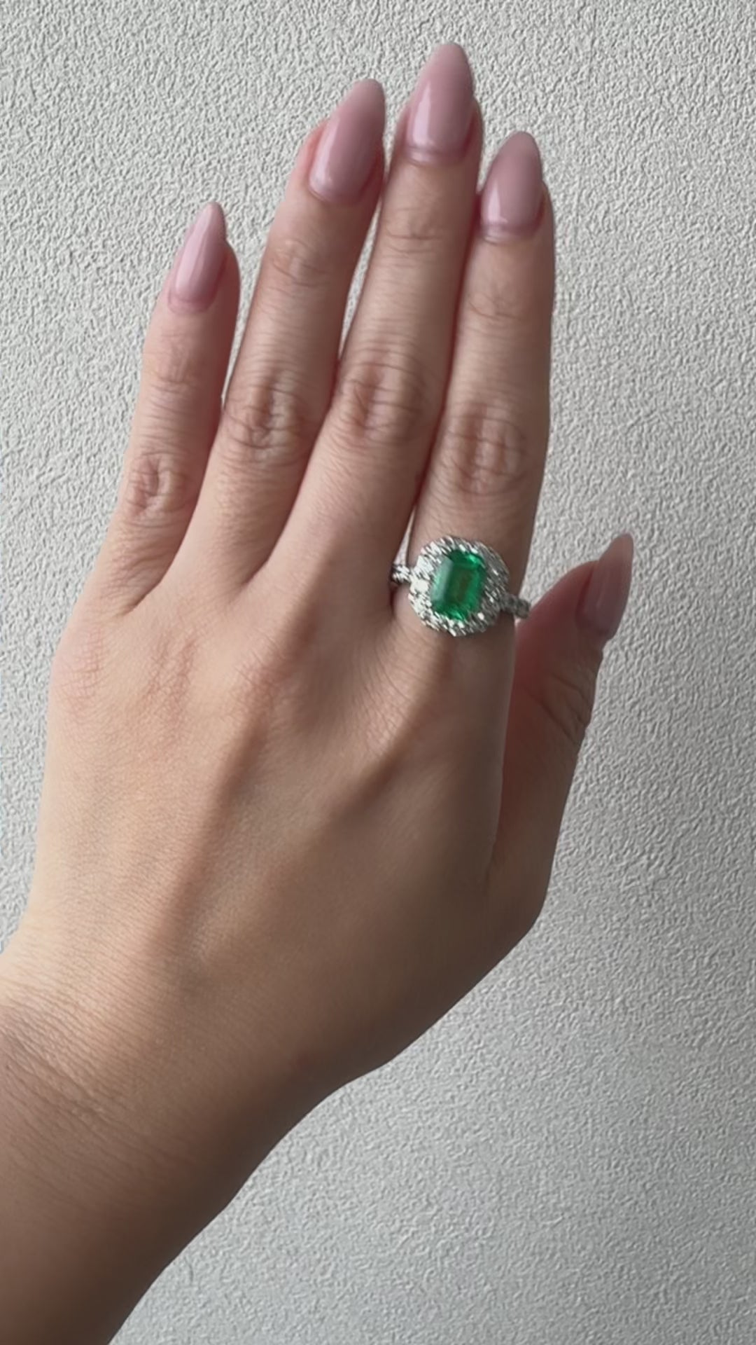 2［一点物］リング エメラルド 1.8ct SQ PT