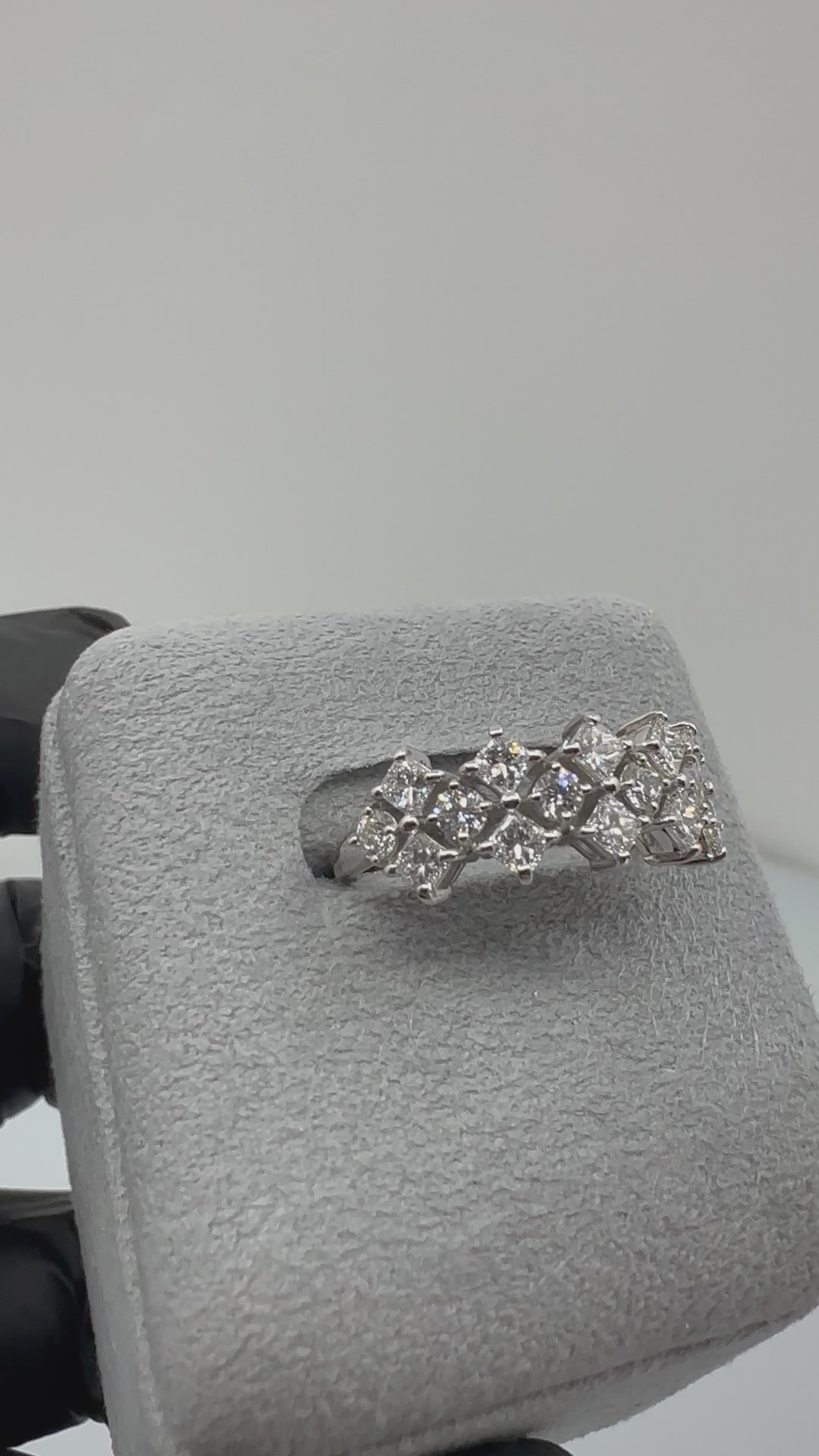 ［カクテル］リング ダイヤ 1.3ct SQ