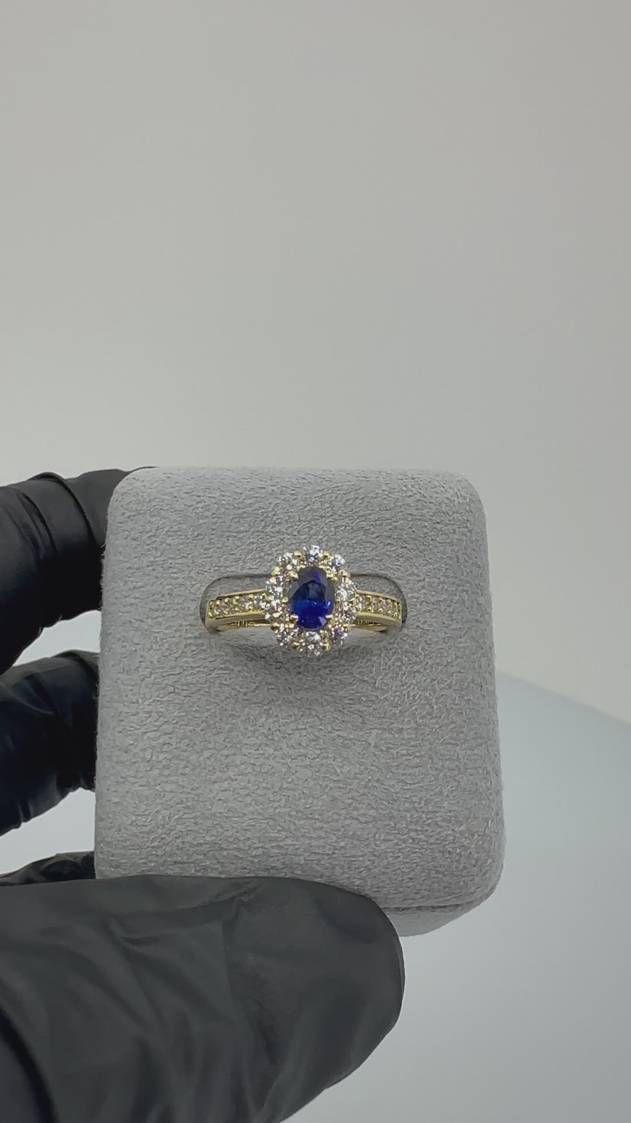 107［一点物］リング ロイヤルブルーサファイア 0.6ct前後 OV K18YG