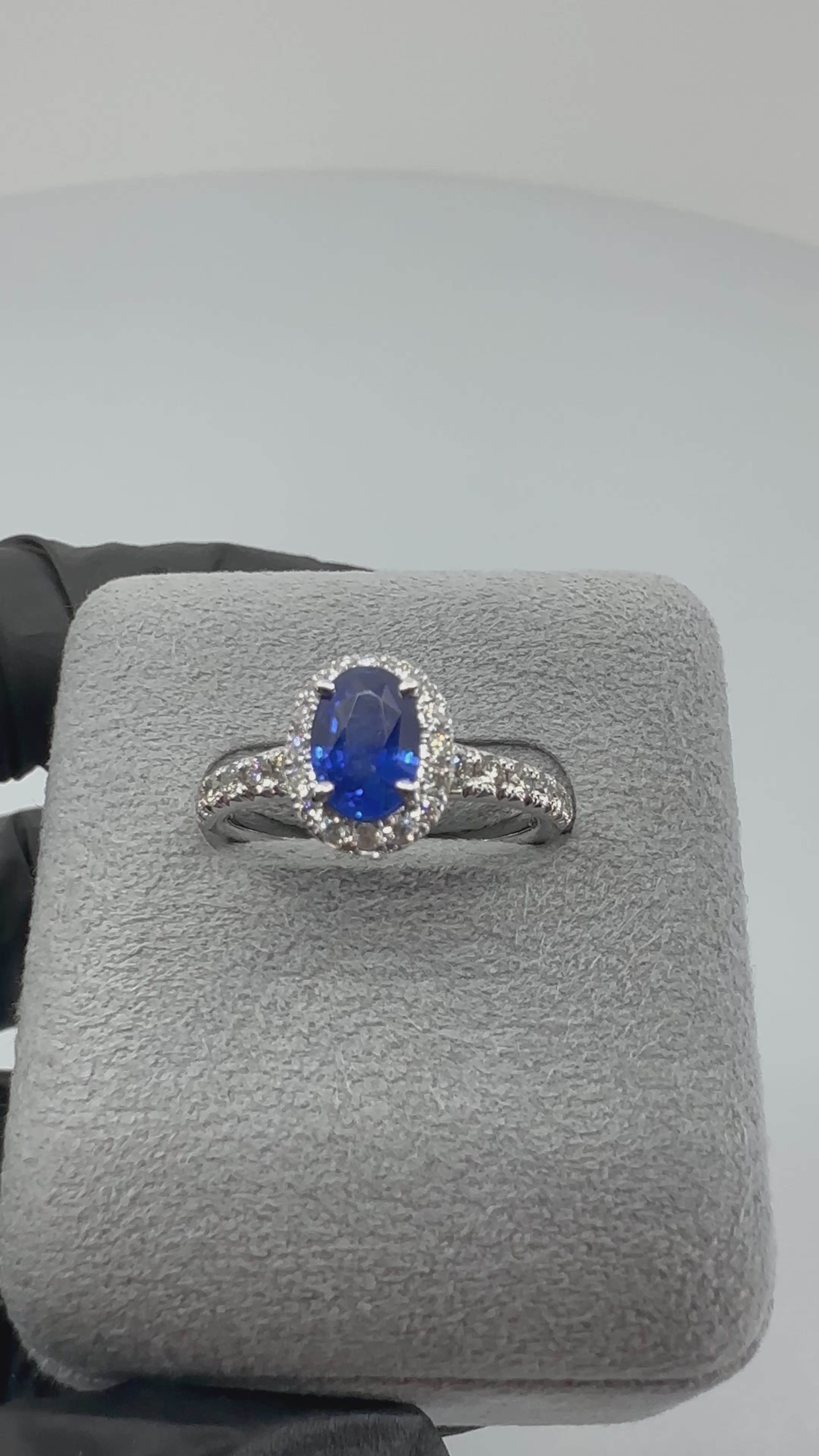 110［一点物］リング ブルーサファイア 0.9ct前後 OV PT