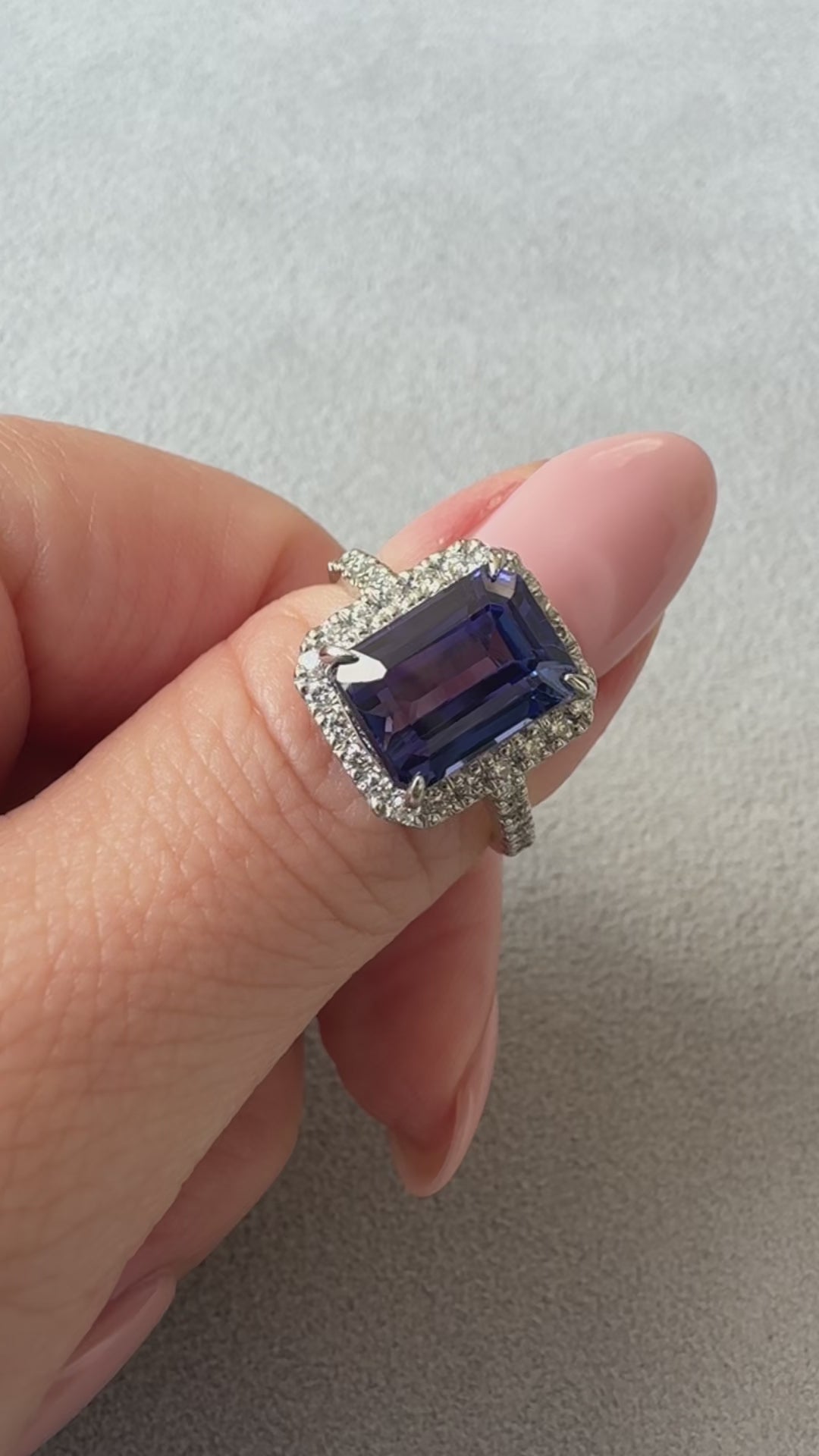 195［一点物］リング タンザナイト 4.2～4.8ct SQ PT