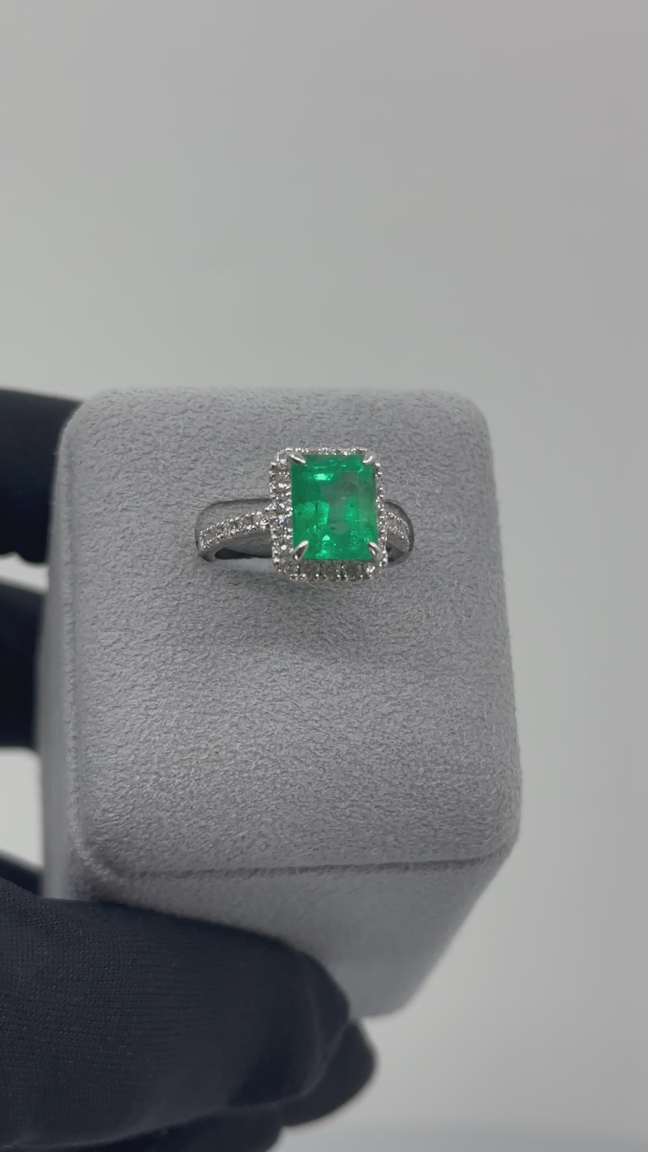 ［一点物］リング  エメラルド  3.1ct EM PT