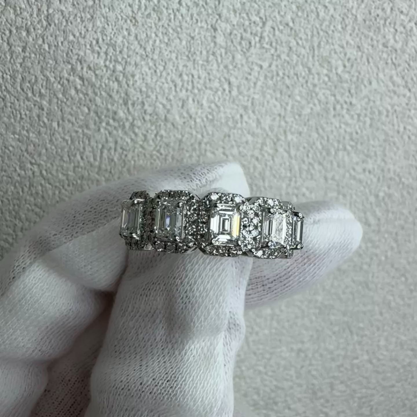 ［エリプス］リング EM角 ダイヤ