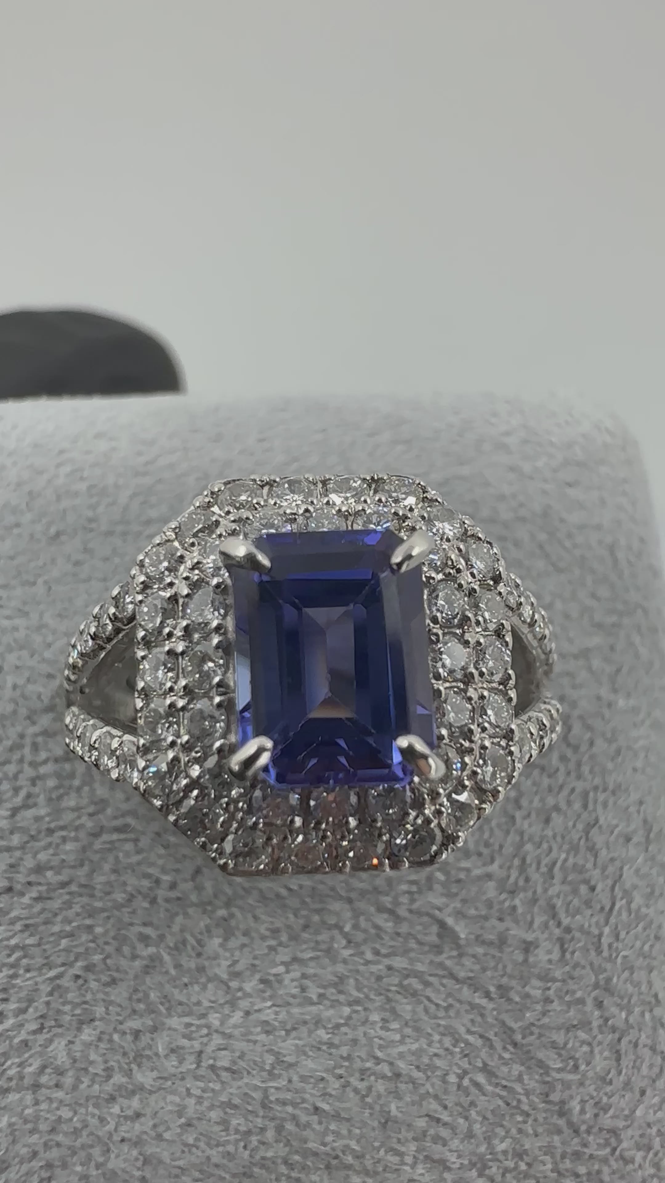 193［一点物］リング タンザナイト 1.8ct前後 SQ PT