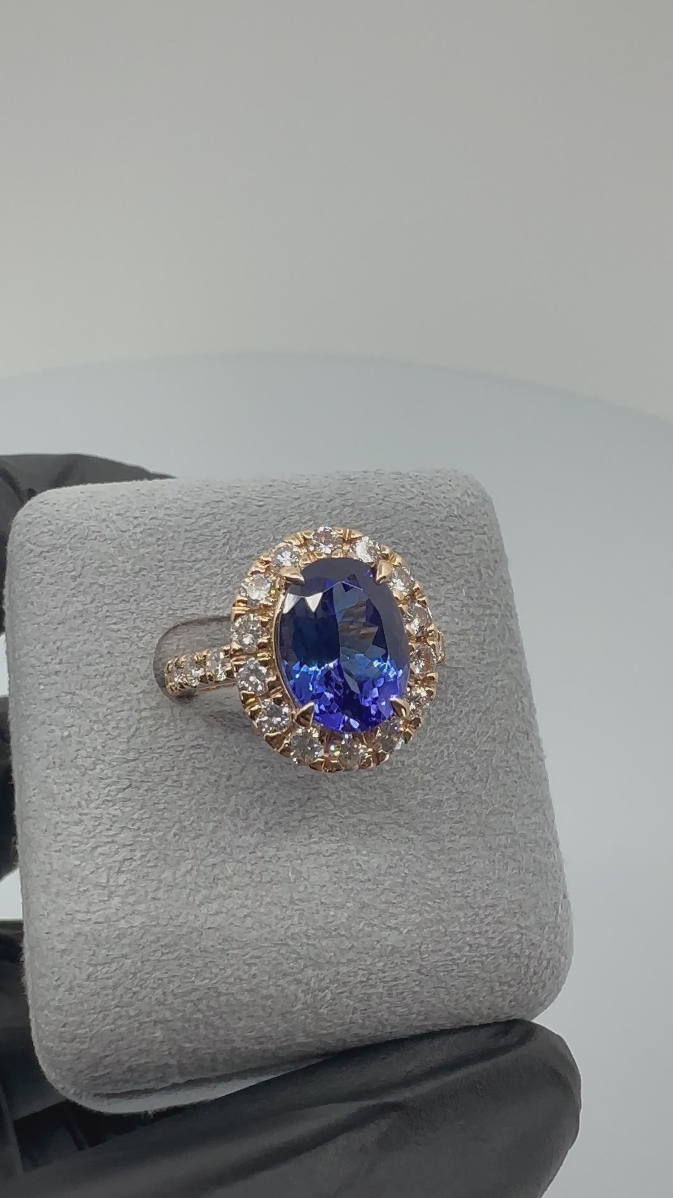 205［一点物］リング タンザナイト 4.2ct OV PG