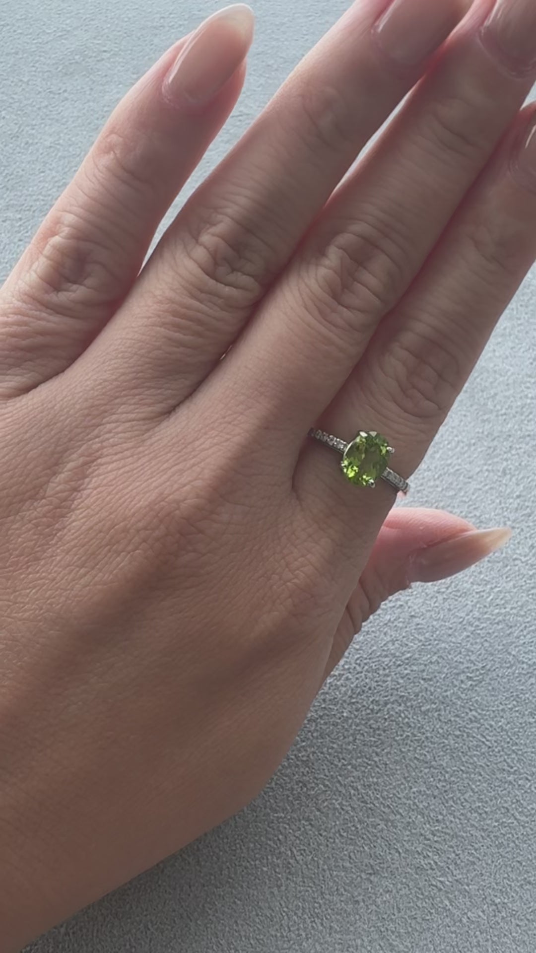 ［一点物］リング ペリドッツト 1.1ct OV PT