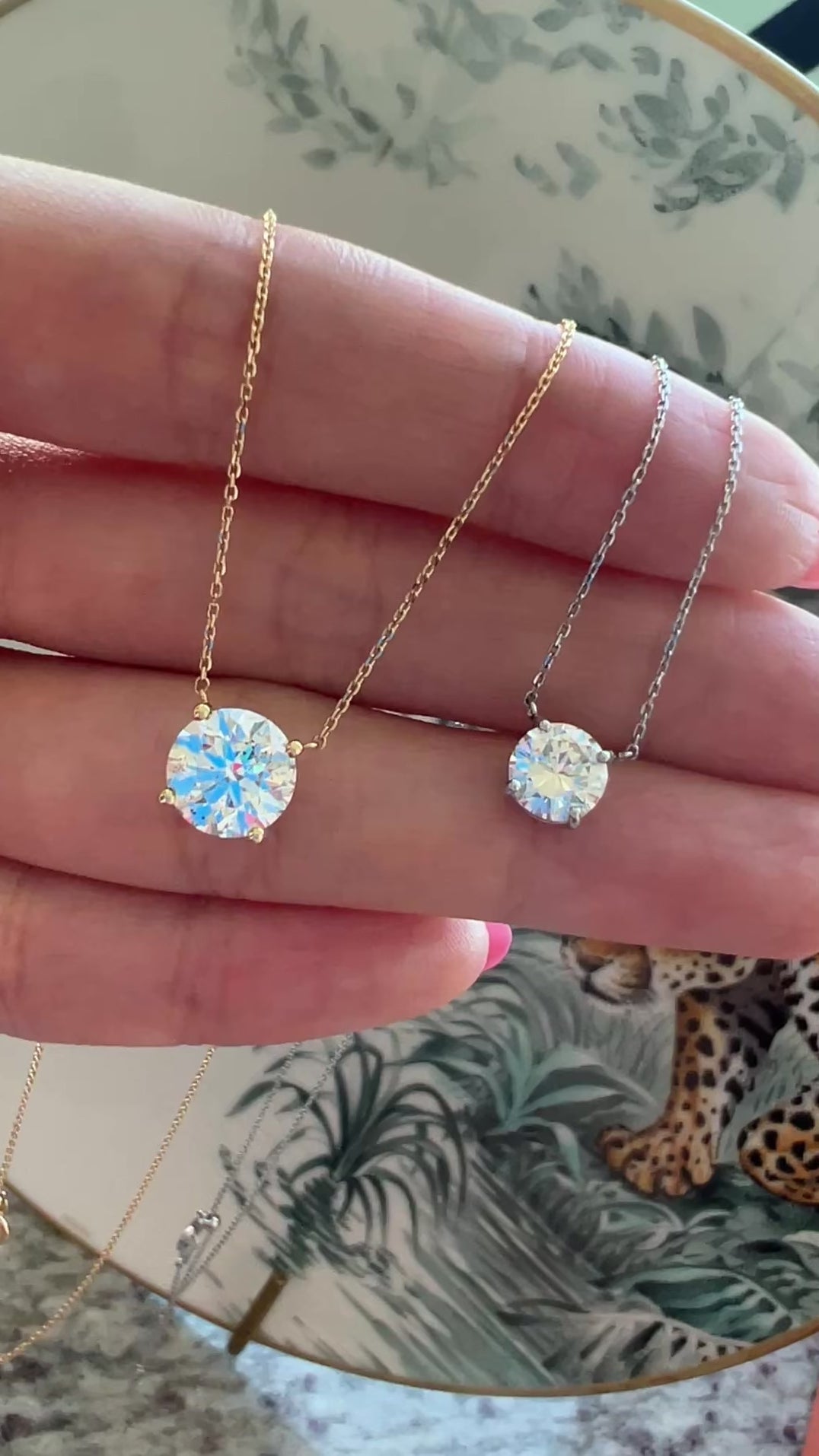 ［貴女の相棒］ネックレス ダイヤ