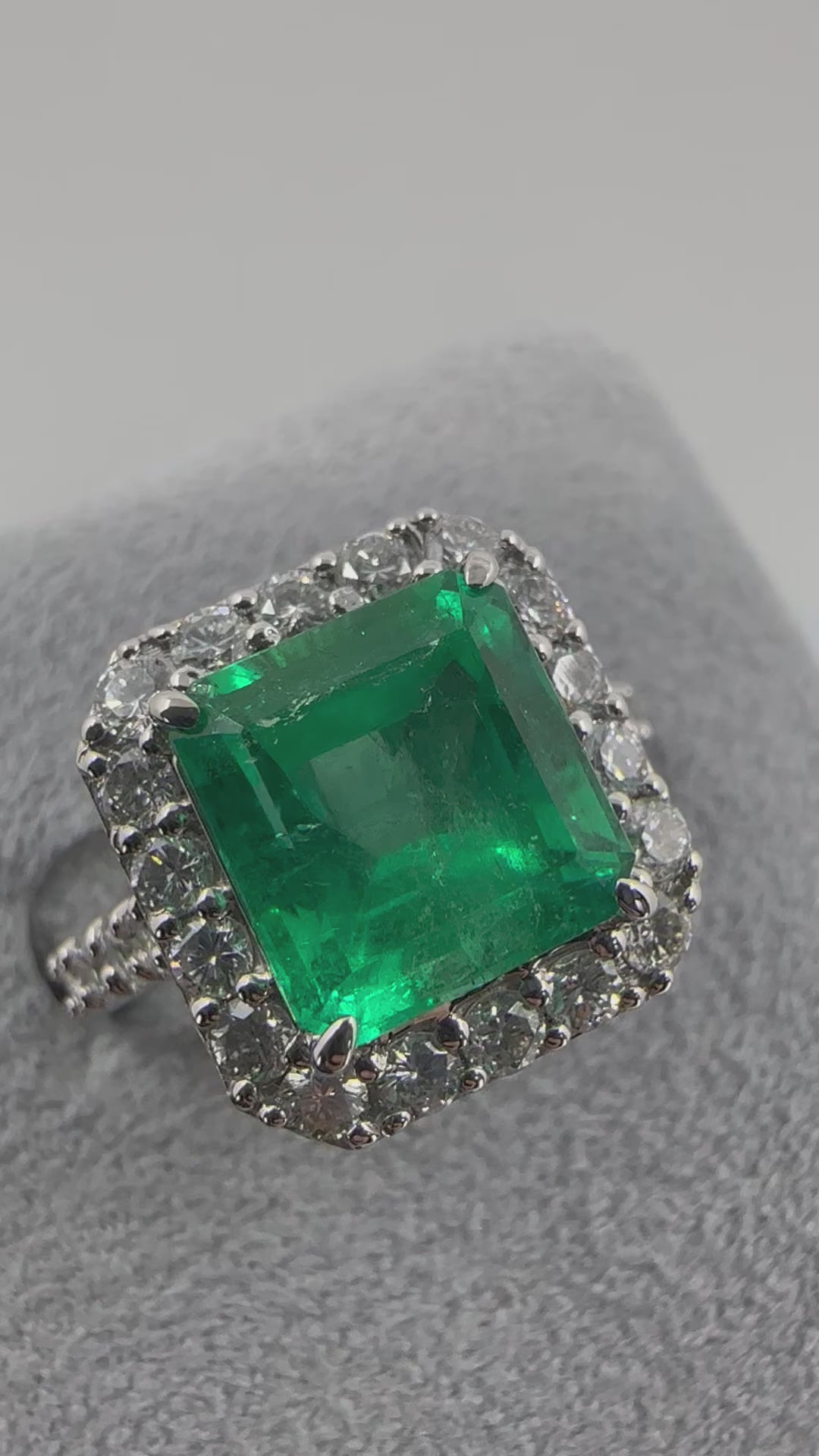 69［一点物］リング エメラルド 3ct SQ PT