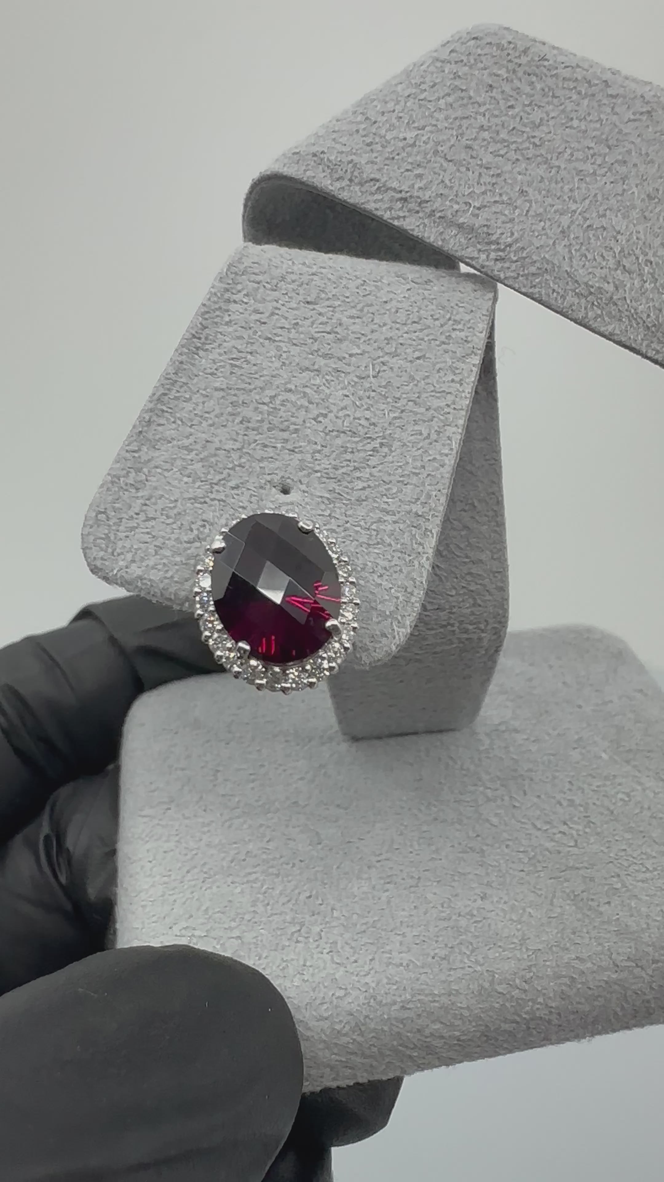 412［一点物］ピアス ロードライトガーネット 2.9ct×2