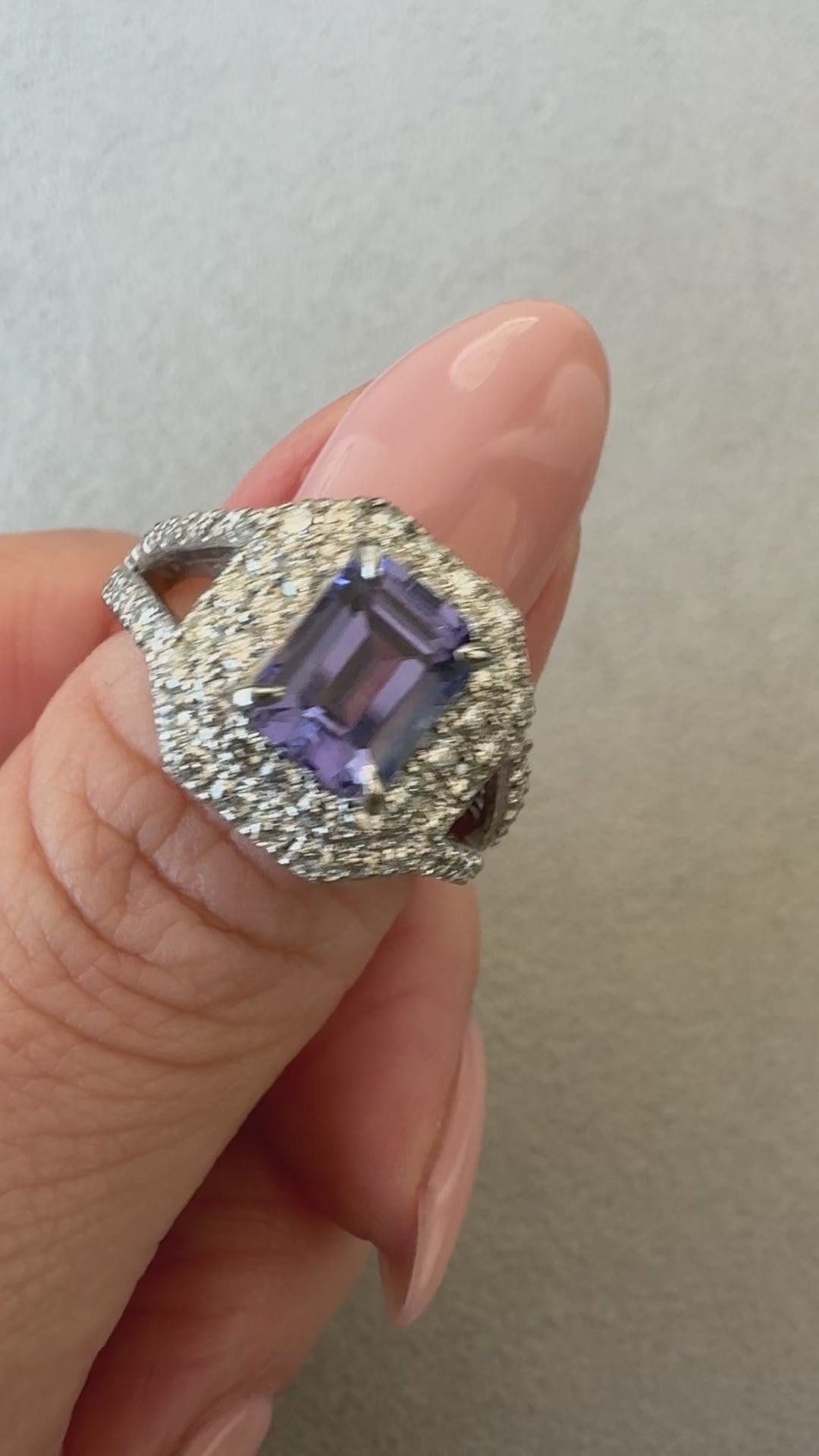 193［一点物］リング タンザナイト 1.8ct前後 SQ PT