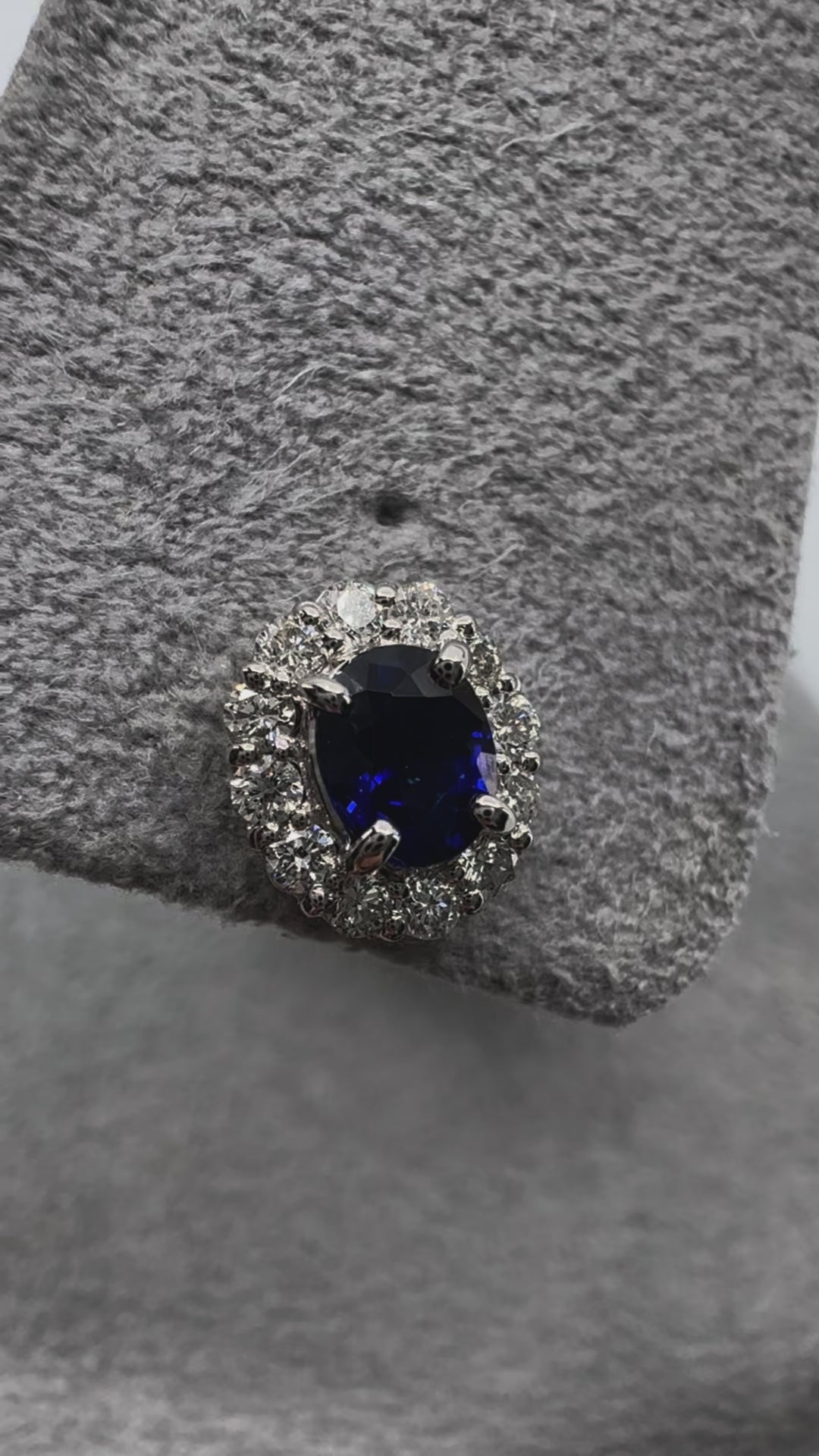 ［一点物/ハイクオリティブレス彩子の一部］ピアス ブルーサファイア 0.3ct OV