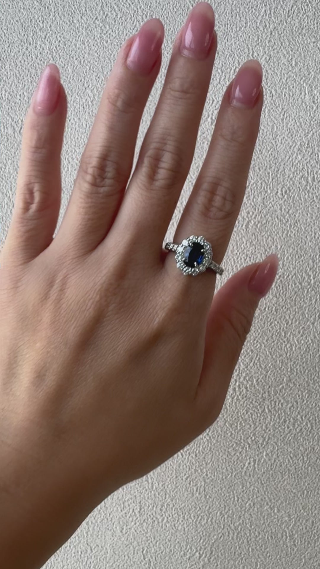 ［一点物］キャサリン妃巻き リング サファイア 1.3ct OV  PT