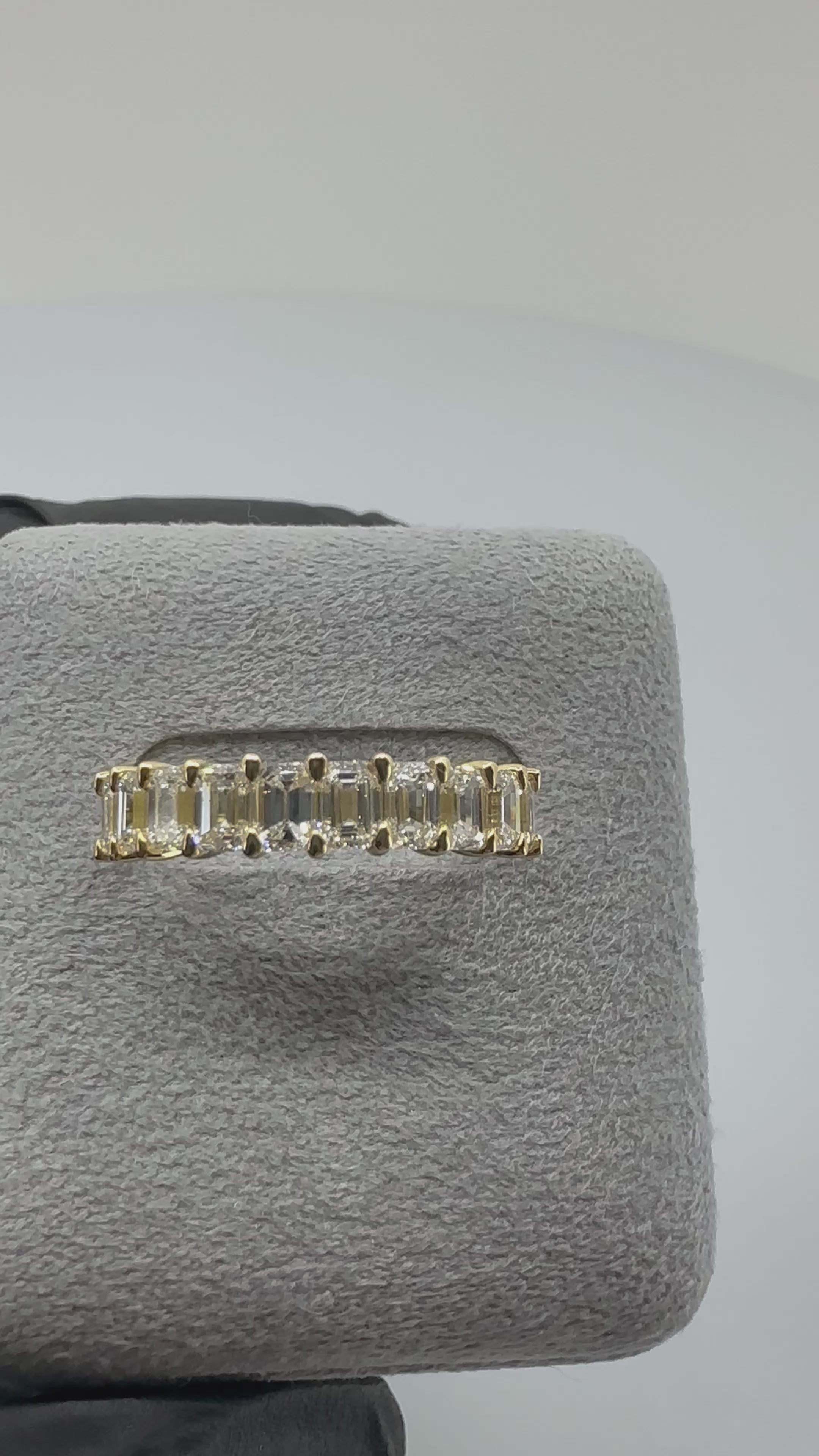 ［エクラ］リング ダイヤ 1pc0.2ct前後×10pc 1.8ct前後 EM