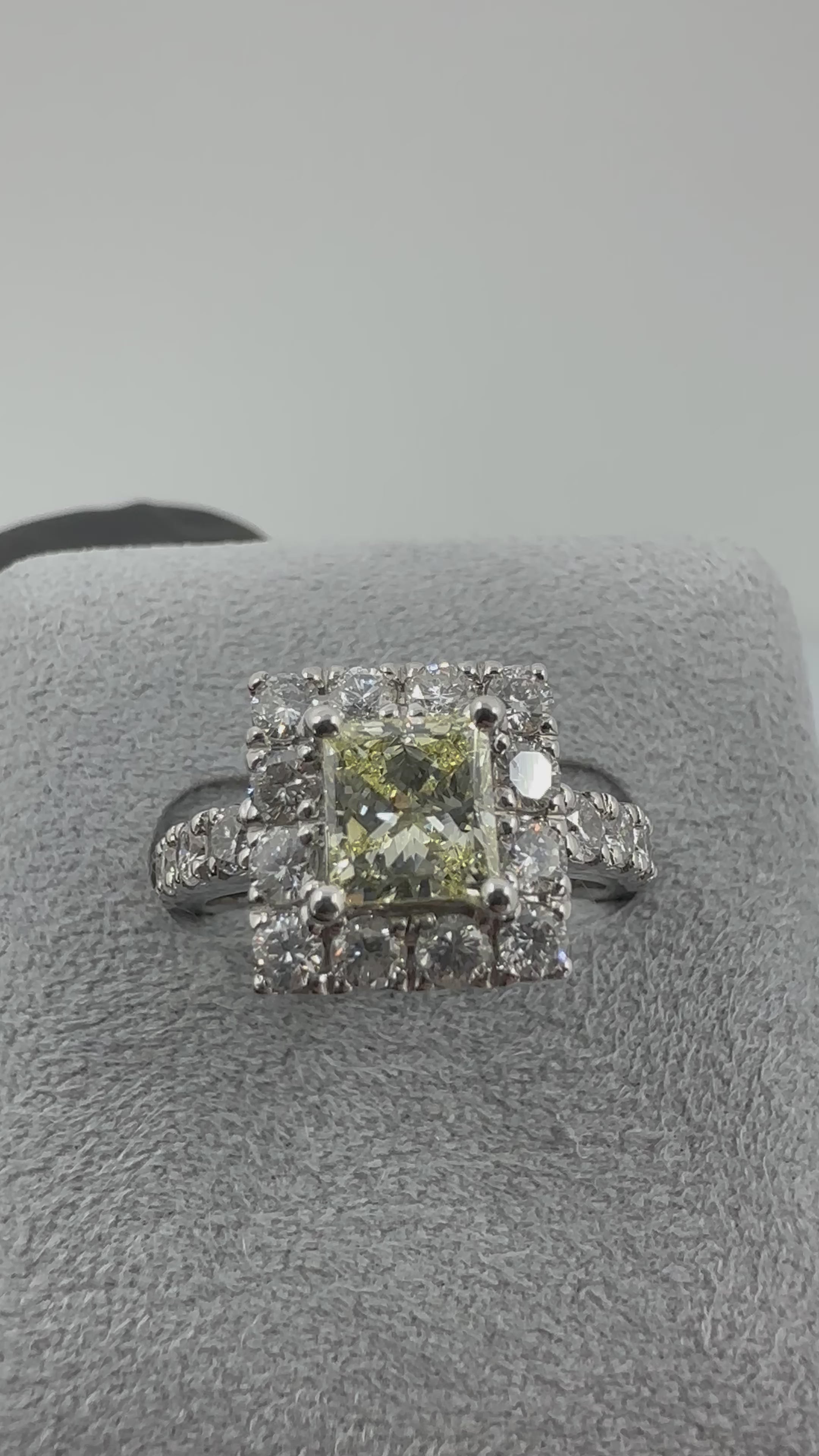 17［一点物］リング ダイヤ 1ct SQ PT