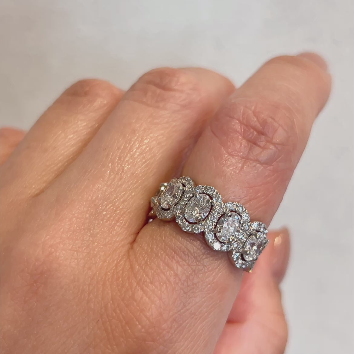 ［エリプス］リング OV ダイヤ