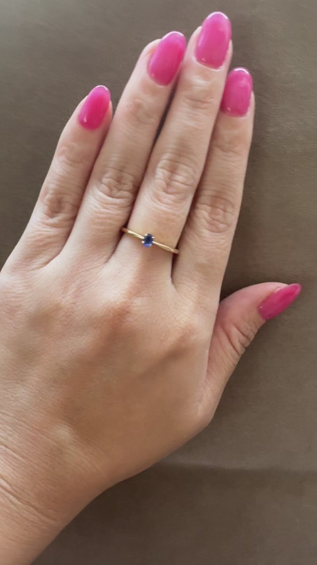 ［一点物］リング ブルー 非加熱 サファイア 0.19ct OV PT /YG