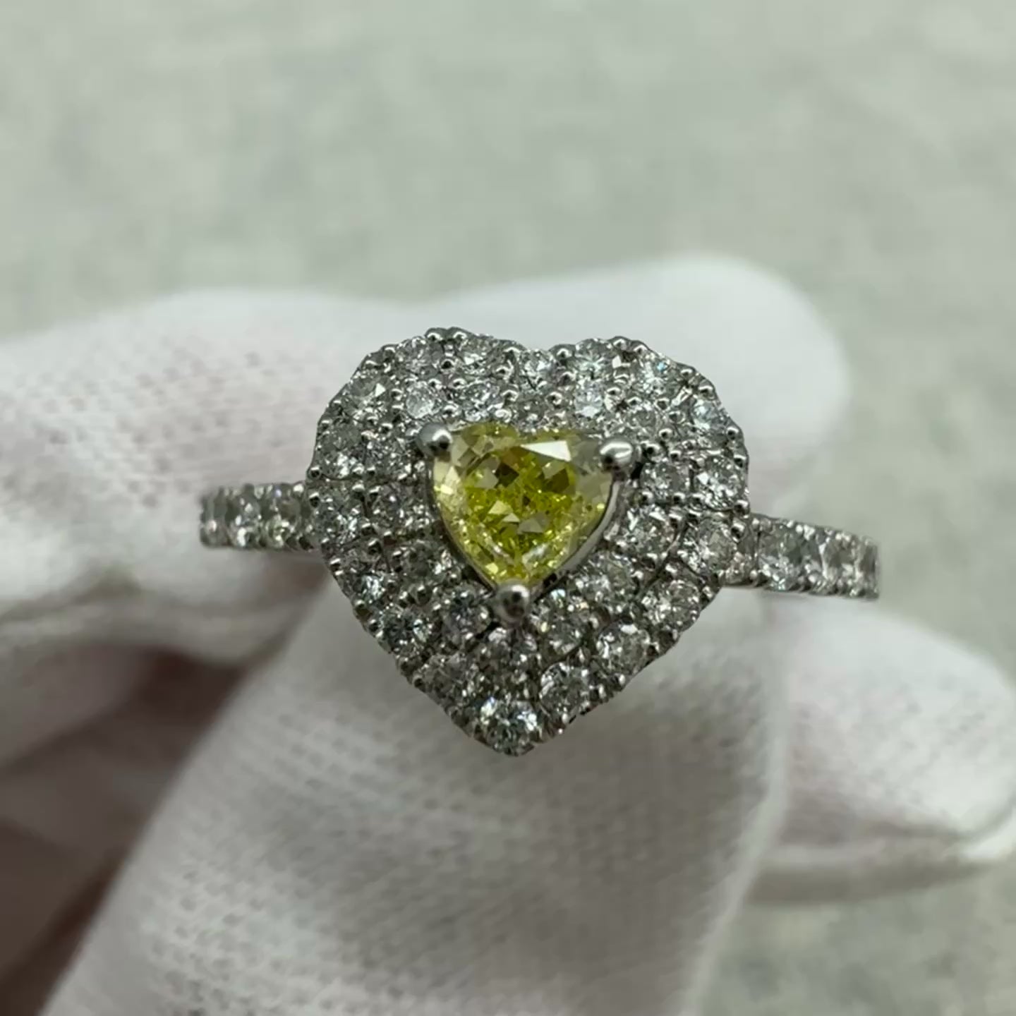 [ジョーヌ] リング ダイヤ HS