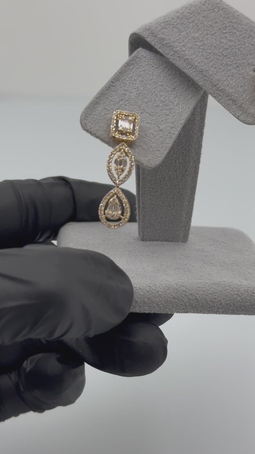 ［白夜のオルガン]ピアス ダイヤ