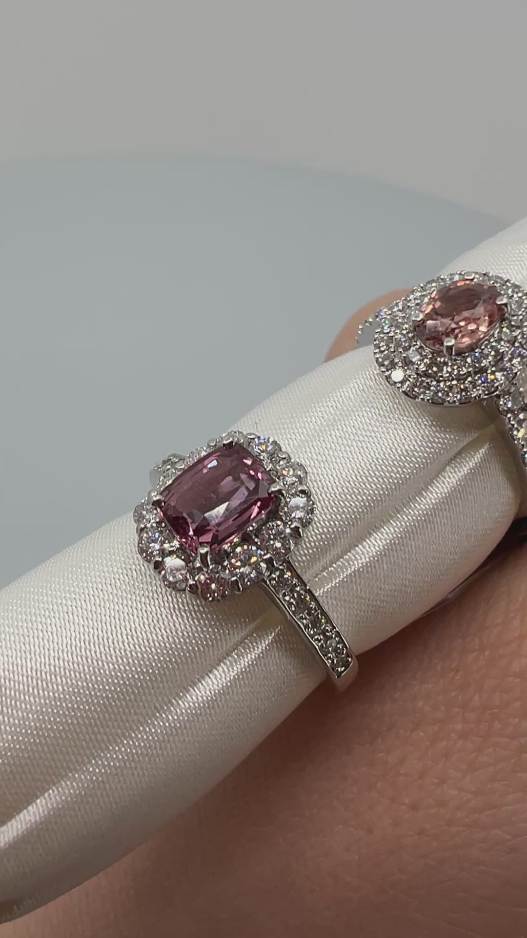 131［一点物］リング パパラチアサファイア 1ct SQ PT