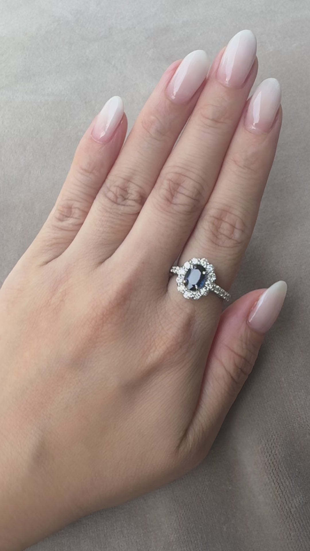 ［一点物］キャサリン妃巻き リング サファイア 1.3ct OV  PT