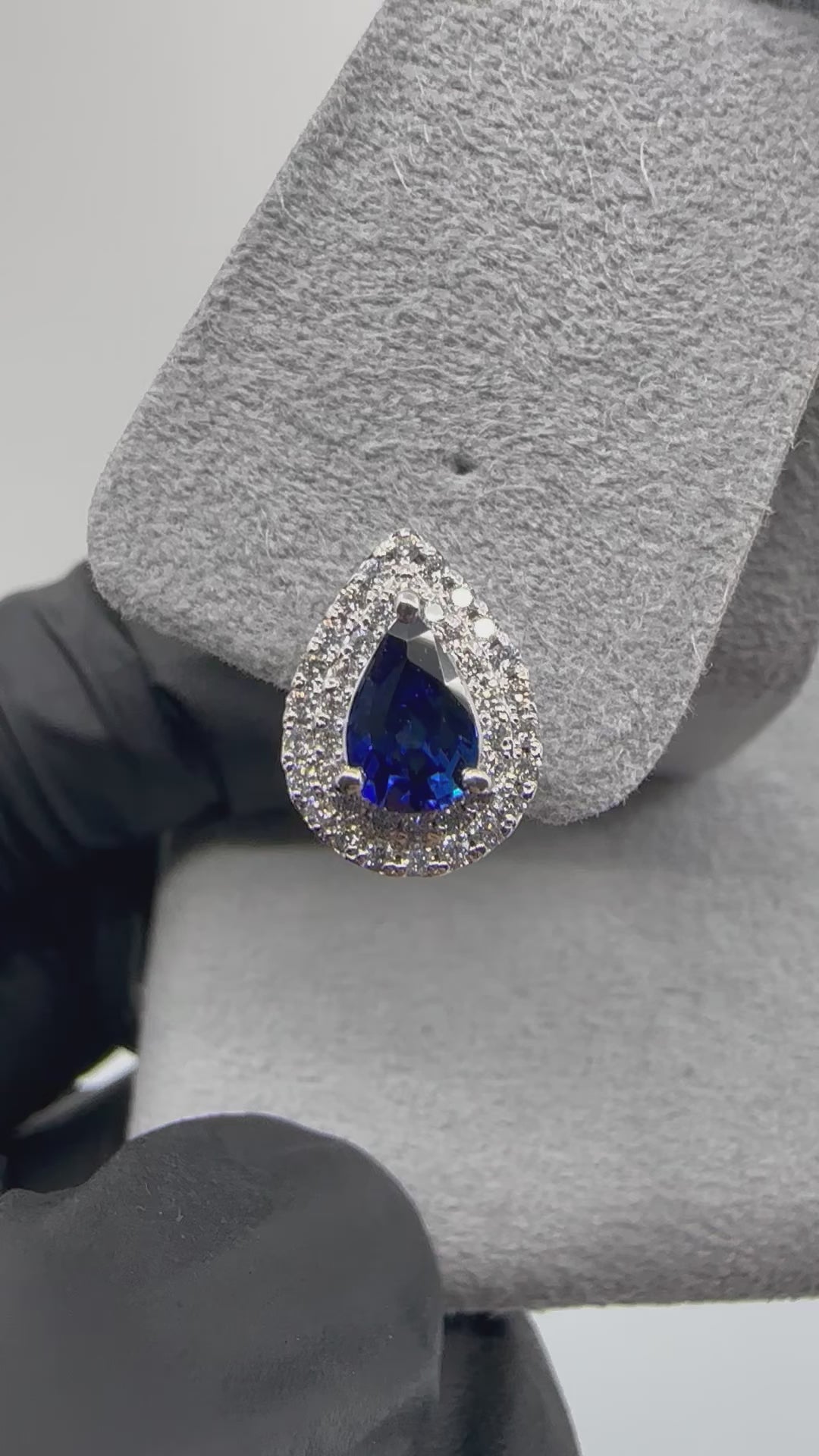 ［即納/一点物］ピアス ロイヤルブルーサファイア 0.65ct×2 PS PT