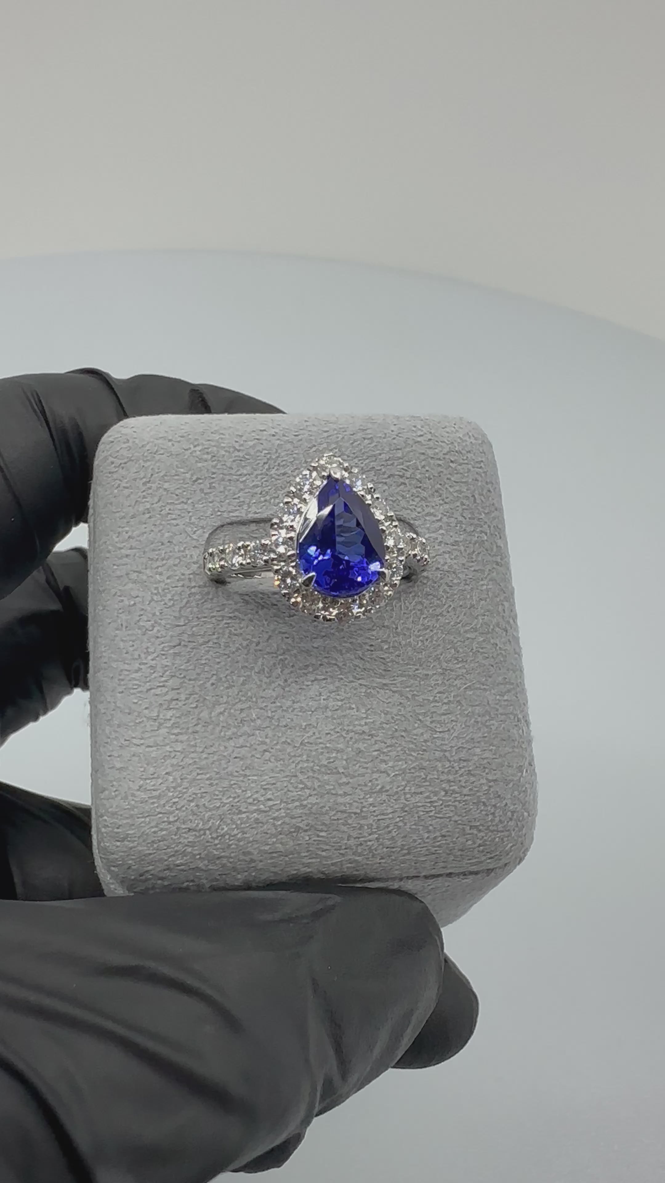 201［一点物］リング タンザナイト 2.4ct前後 PS PT