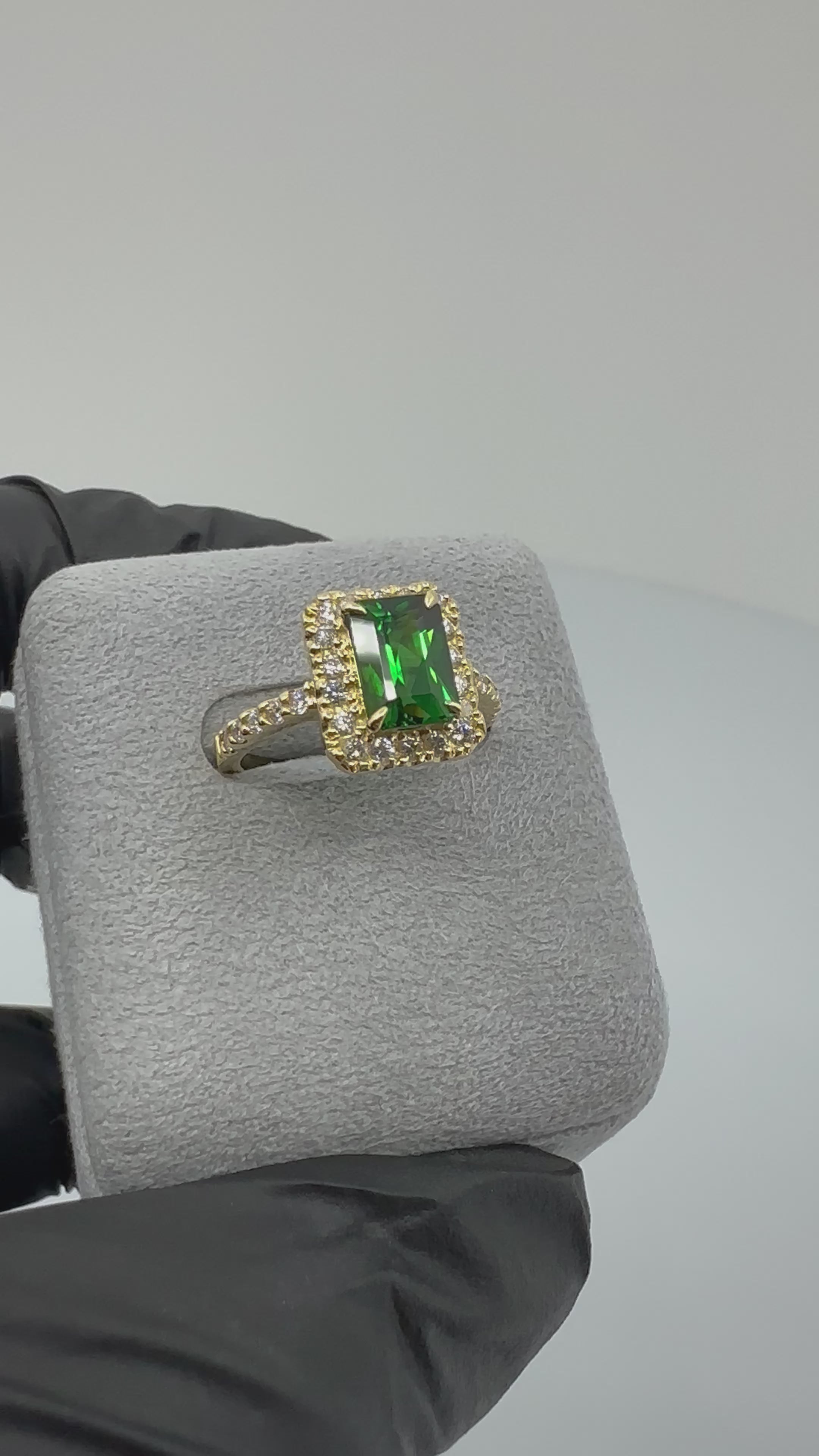 77［一点物］リング トルマリン 1.5ct EM YG