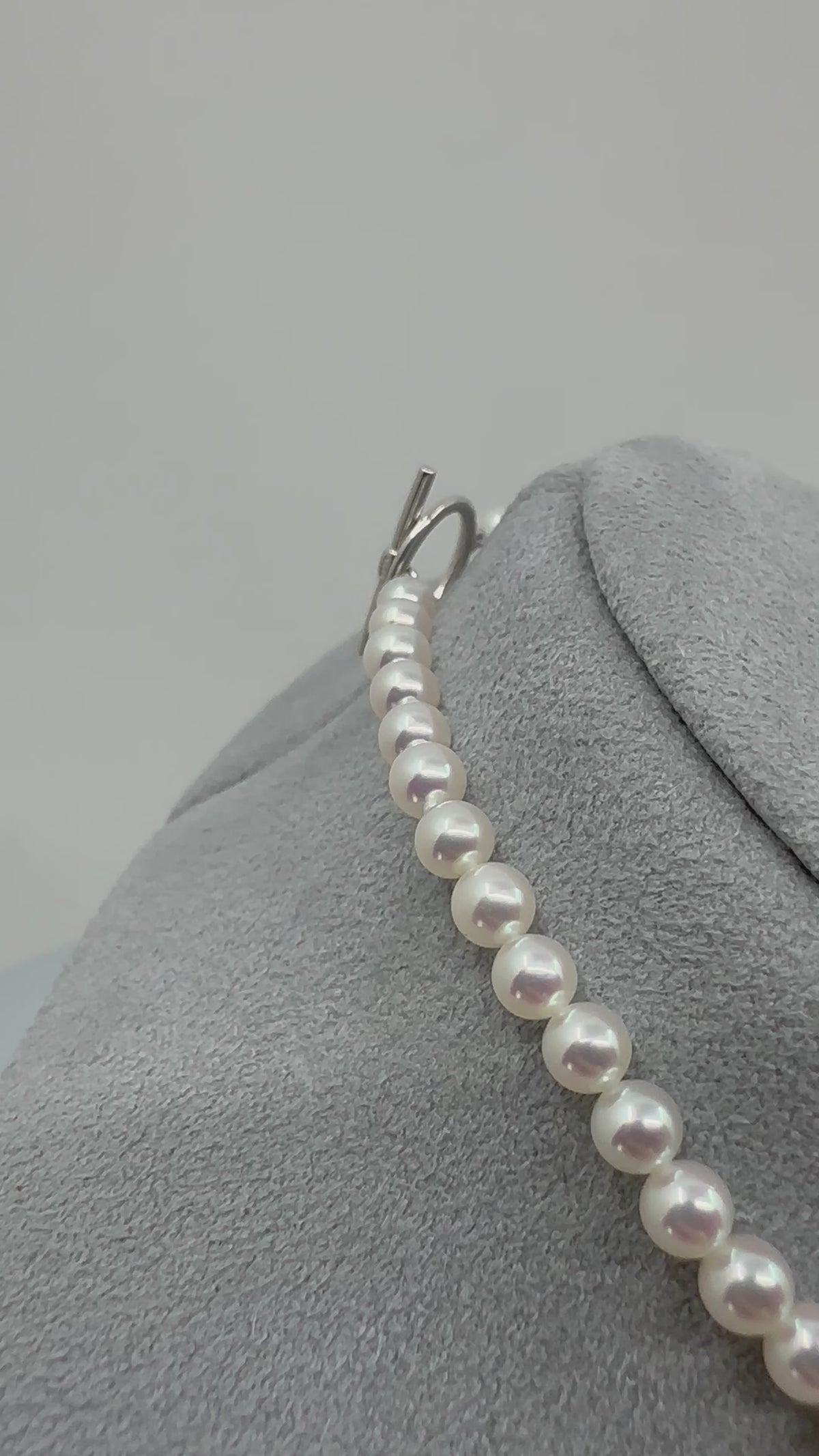タンザナイト×あこや真珠ネックレス（4-4.5mm）