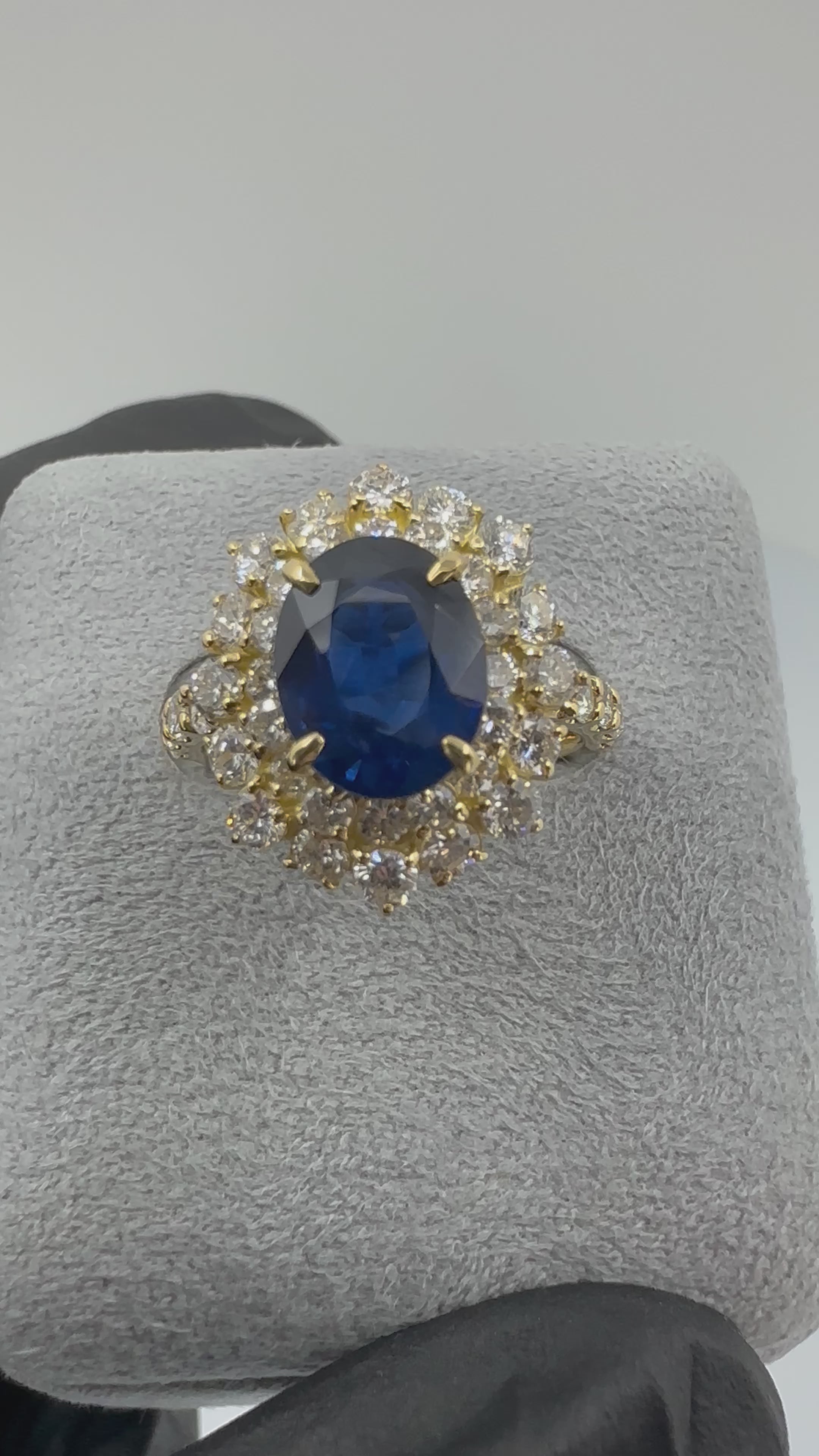 ［一点物］リング ブルーサファイア 2.3ct OV YG