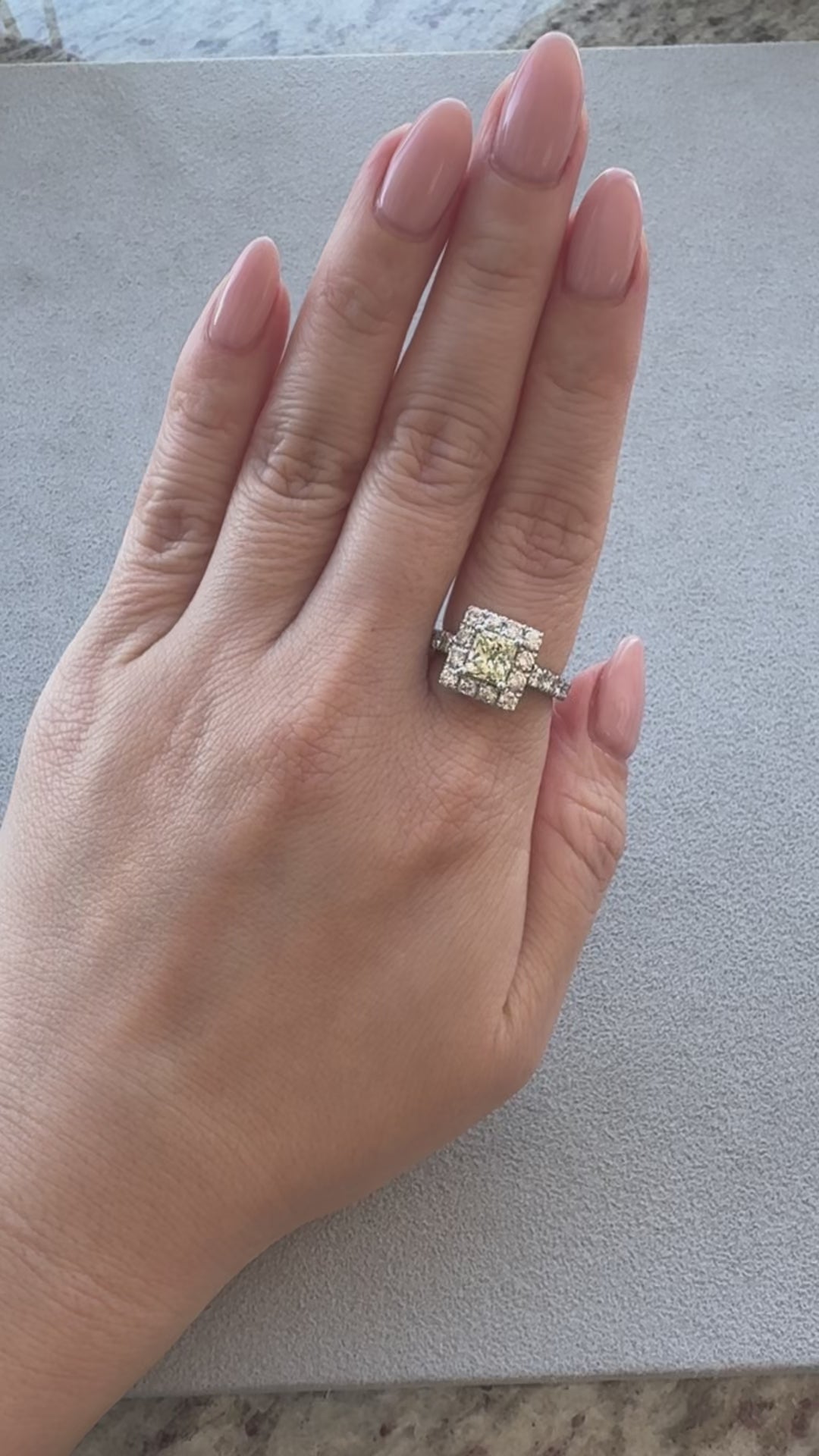 17［一点物］リング ダイヤ 1ct SQ PT