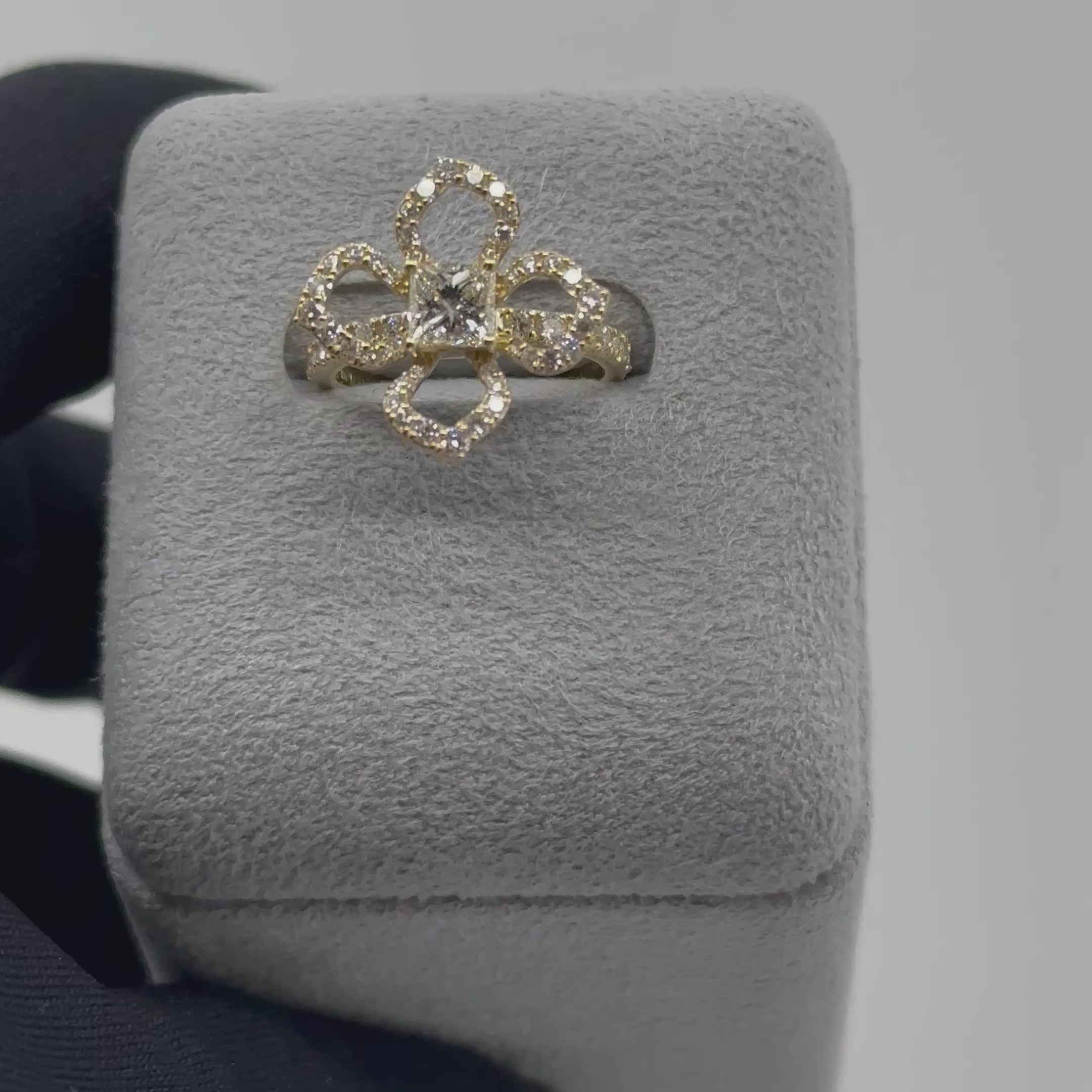 ［新作/ハナミズキ］リング ダイヤモンド