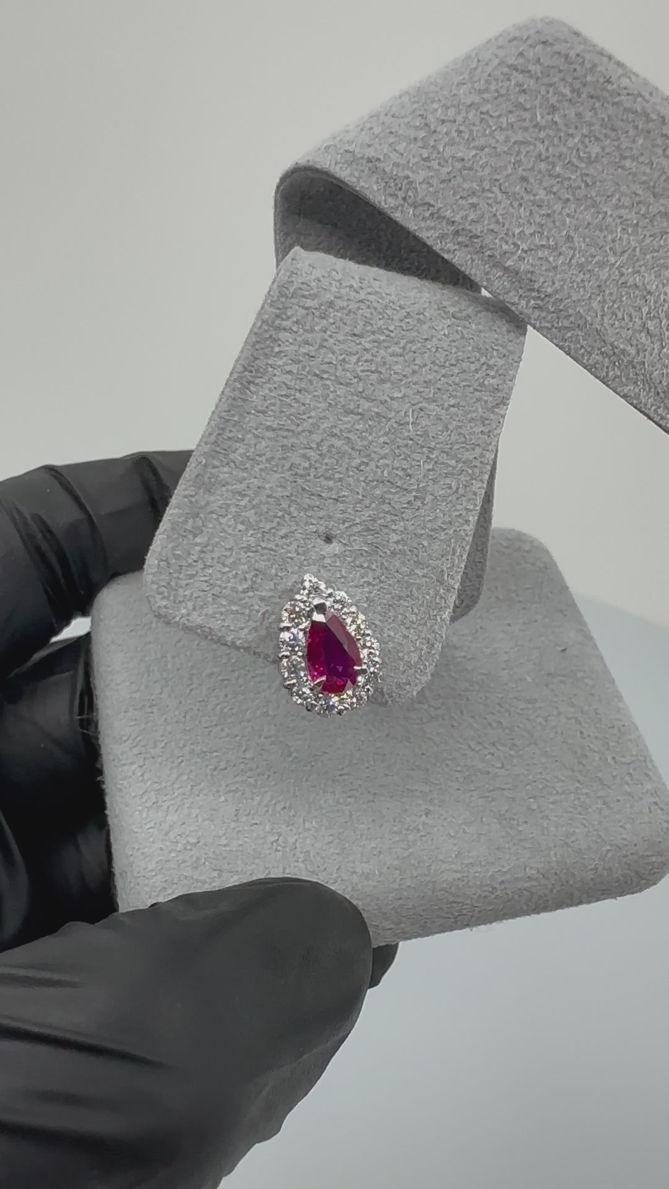 419［一点物］ピアス　ルビー0.3ct×2 PS PT