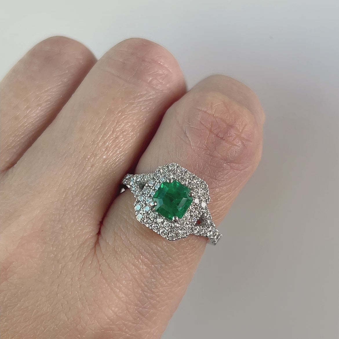 5［一点物］リング エメラルド 1ct SQ PT