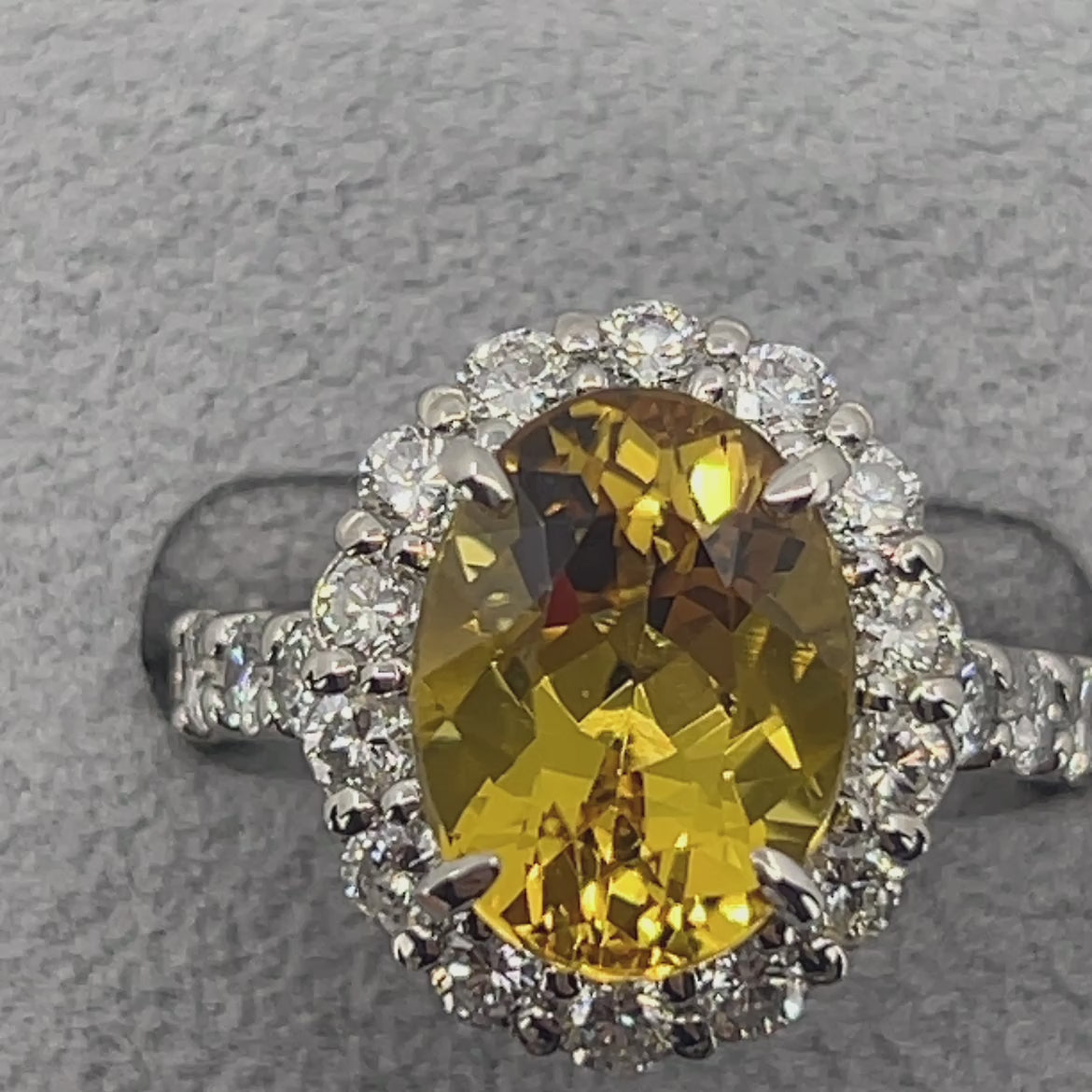 37［一点物］リング ゴールデンベリル 4ct OV PT