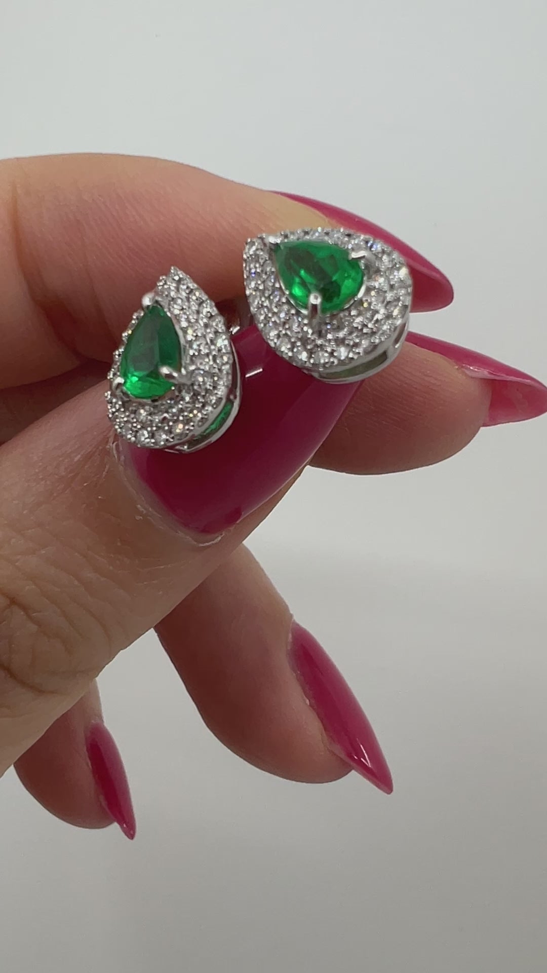 11［即納/一点物］ピアス エメラルド0.4ct前後×2 PS PT